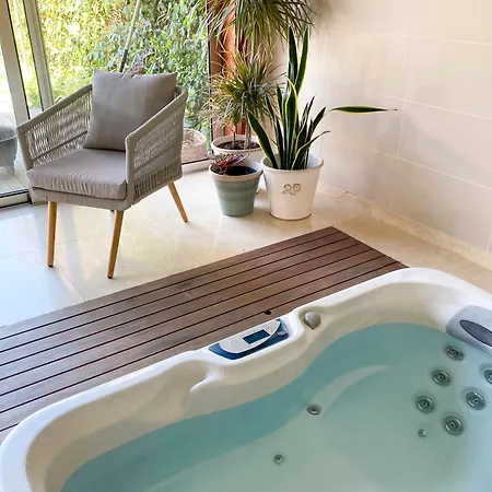 Countryside Near Porto * パレデス